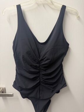 Classic Ruched One-Piece Swimsuit — Black